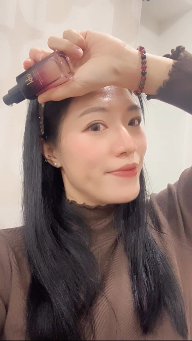 女人知己試用大隊,口碑行銷,部落客行銷,Ido醫朵 黑玫瑰修護抗老系列,船井生醫,Ido醫朵,黑玫瑰抗老修護系列,玫瑰波波,玫瑰繃帶,1緊2繃,媽媽界瘋傳延緩肌膚老化神器,拯救壓力疲勞肌,專櫃平替,媲美醫美,結合專櫃醫美效果,雙波類肉毒胜肽,高濃度普拉斯鏈,黑玫瑰重生緊膚金萃,黑玫瑰抗老膠原乳霜